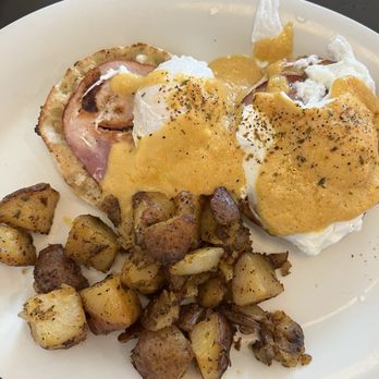 Eggs Up Grill - Classic Benny - Breakfast & Brunch Near Me - Clayton, North Carolina Eggs Up Grill - Classic Benny - Breakfast & Brunch Near Me - Clayton, North Carolina
