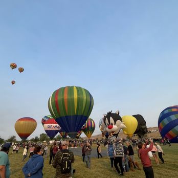 Great Reno Balloon Race - Local Flavor Near Me - Reno, Nevada Great Reno Balloon Race - Local Flavor Near Me - Reno, Nevada