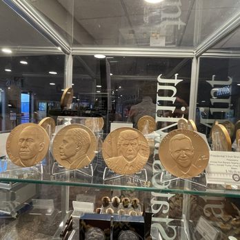 The United States Mint - Wow Presidential 3 inch Bronze Medals $160 - Landmarks & Historical Buildings Near Me - Philadelphia, Pennsylvania The United States Mint - Wow Presidential 3 inch Bronze Medals $160 - Landmarks & Historical Buildings Near Me - Philadelphia, Pennsylvania