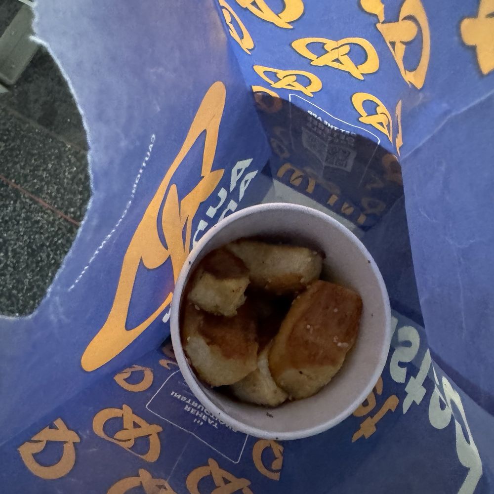 Auntie Anne's - Pretzels Near Me - Chicago, Illinois Auntie Anne's - Pretzels Near Me - Chicago, Illinois