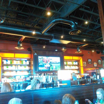 BJ's Restaurant & Brewhouse - Try a beer... Red buffalo...... dark side of the moon.... Snake bite.,.,,    Great blended brews... - New American Near Me - Waco, Texas