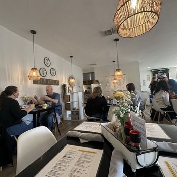 Buttercup Bistro - Cafes Near Me - Trappe , Pennsylvania