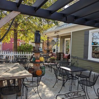 Plank Road Pizza - Outside front door - Pizza Near Me - Cottleville, Missouri