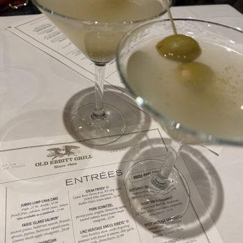 Old Ebbitt Grill - Martinis - Bars Near Me - Washington, DC, District of Columbia Old Ebbitt Grill - Martinis - Bars Near Me - Washington, DC, District of Columbia