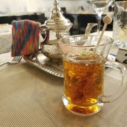 Banoo im Rössli - Iranian tea served with a crystalized stir