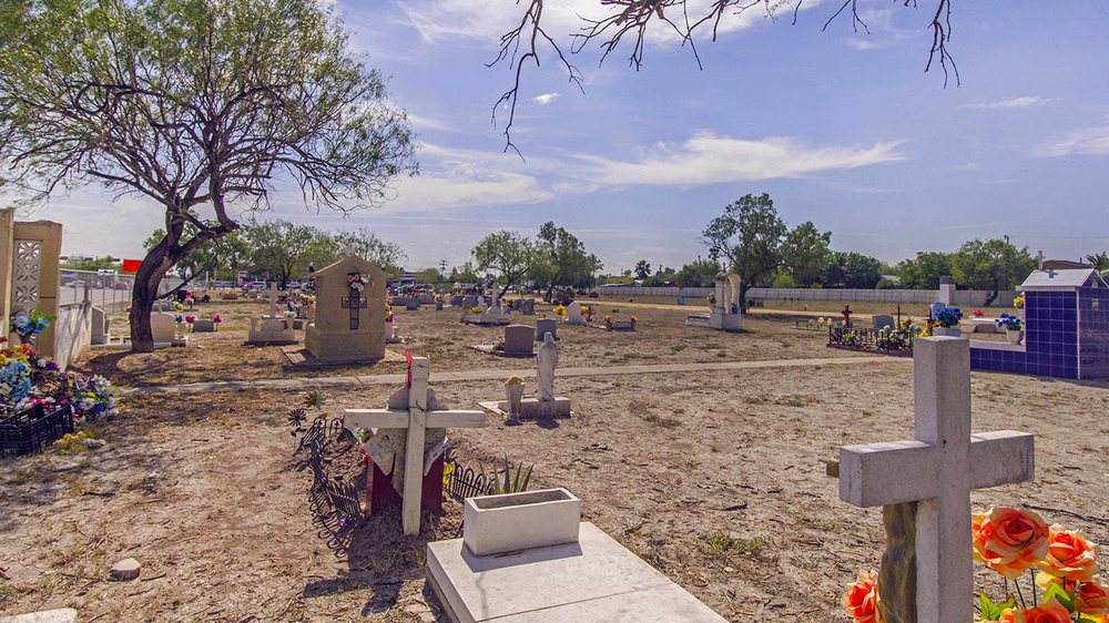 MAGIC VALLEY MEMORIAL GARDENS Request Information 17 Photos South