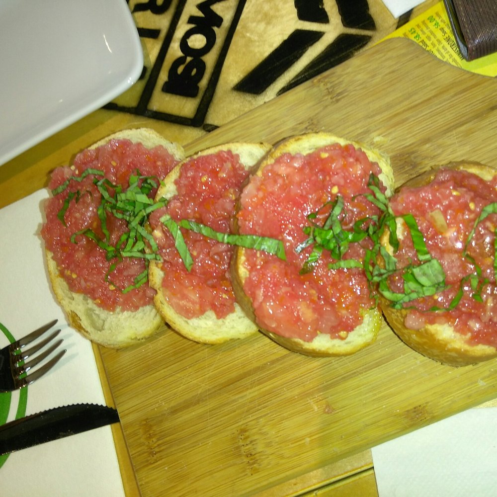 Piola - Bruscheta appetizer - Pizza Near Me - Doral, Florida Piola - Bruscheta appetizer - Pizza Near Me - Doral, Florida