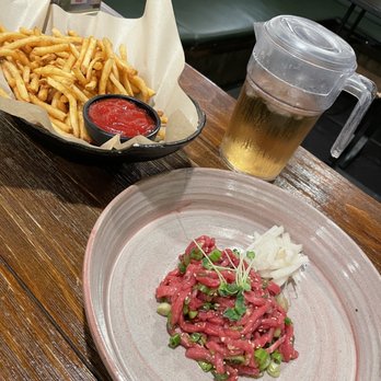 Misoolkwan OC - Truffle fries and beef tartare - Korean Near Me - Buena Park, California Misoolkwan OC - Truffle fries and beef tartare - Korean Near Me - Buena Park, California