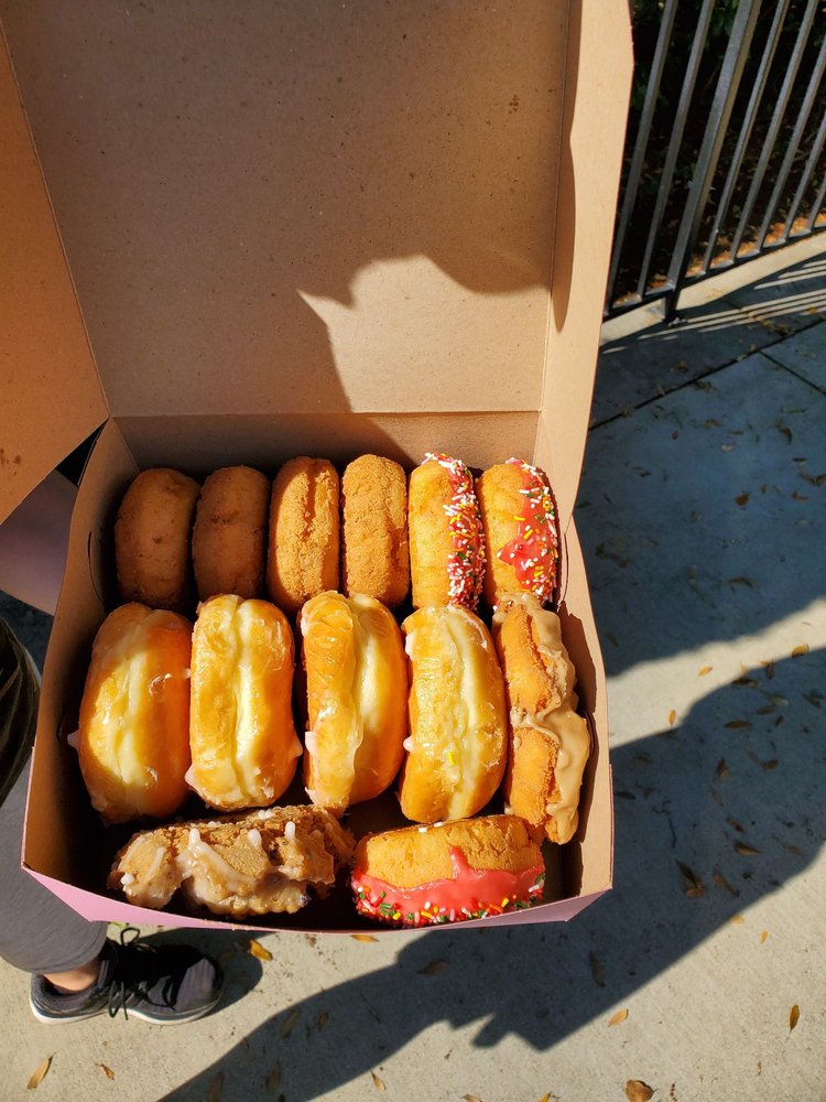 RAINBOW DONUTS 131 Photos & 166 Reviews Bakeries 1432 S Azusa Ave