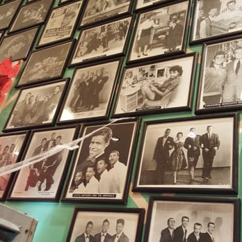Cafe 50's - Old photosof celebrities, some are signed - Diners Near Me - Los Angeles, California Cafe 50's - Old photosof celebrities, some are signed - Diners Near Me - Los Angeles, California