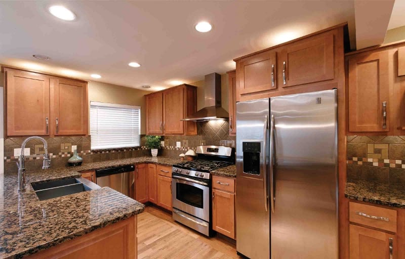 OUTLET Updated September 2024 7145 NW 10th St, Oklahoma