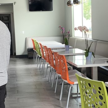 BAMBU - Seating - Juice Bars & Smoothies Near Me - Elk Grove, California
