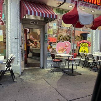 Cafe 50's - Diners Near Me - Los Angeles, California Cafe 50's - Diners Near Me - Los Angeles, California