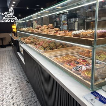 Nord Lyon - Nord Lyon's pastry counter - Bakeries Near Me - Toronto, Ontario