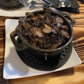 Skillet Southern Bistro - Side of Red Wine Mushroom - Salad Near Me - Cramerton, North Carolina Skillet Southern Bistro - Side of Red Wine Mushroom - Salad Near Me - Cramerton, North Carolina
