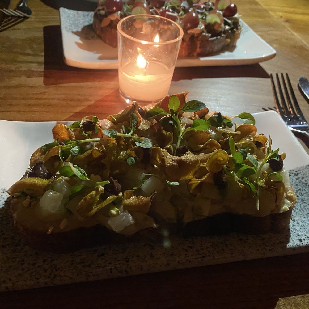 Avant Garden - Sunchoke - New American Near Me - New York, New York