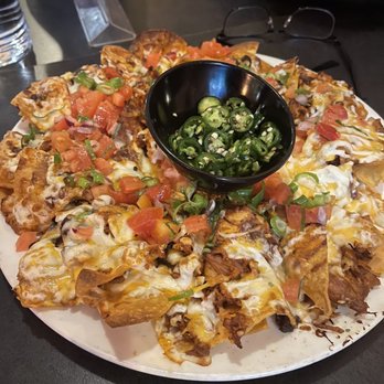 3 Mariachis - Famous Nachos - Mexican Near Me - Vaughan, Ontario 3 Mariachis - Famous Nachos - Mexican Near Me - Vaughan, Ontario