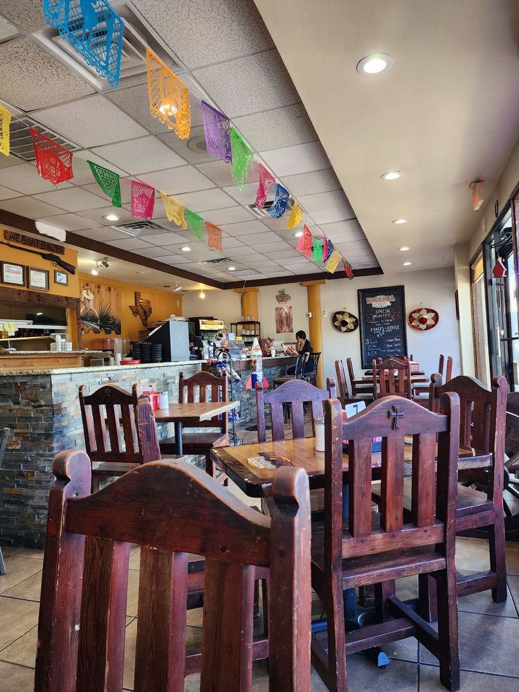 Hacienda Patron Taqueria Y Restaurant