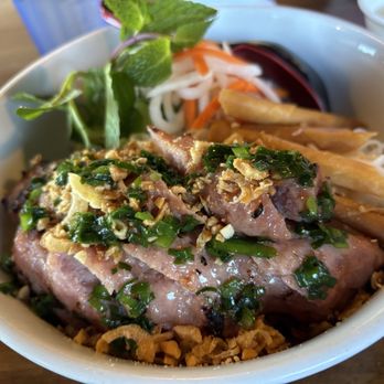 Quan Nem Ninh Hoa - 31. Bún Nem Nướng Cha Ram Pork patty with fried crispy wrap over vermicelli - Vietnamese Near Me - Sacramento, California Quan Nem Ninh Hoa - 31. Bún Nem Nướng Cha Ram Pork patty with fried crispy wrap over vermicelli - Vietnamese Near Me - Sacramento, California