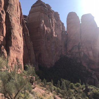 Cathedral Rock - Hiking Near Me - Sedona, Arizona Cathedral Rock - Hiking Near Me - Sedona, Arizona