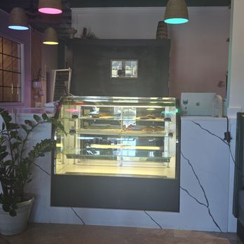 Cara's Cat Cafe - Themed Cafes Near Me - Destin, Florida