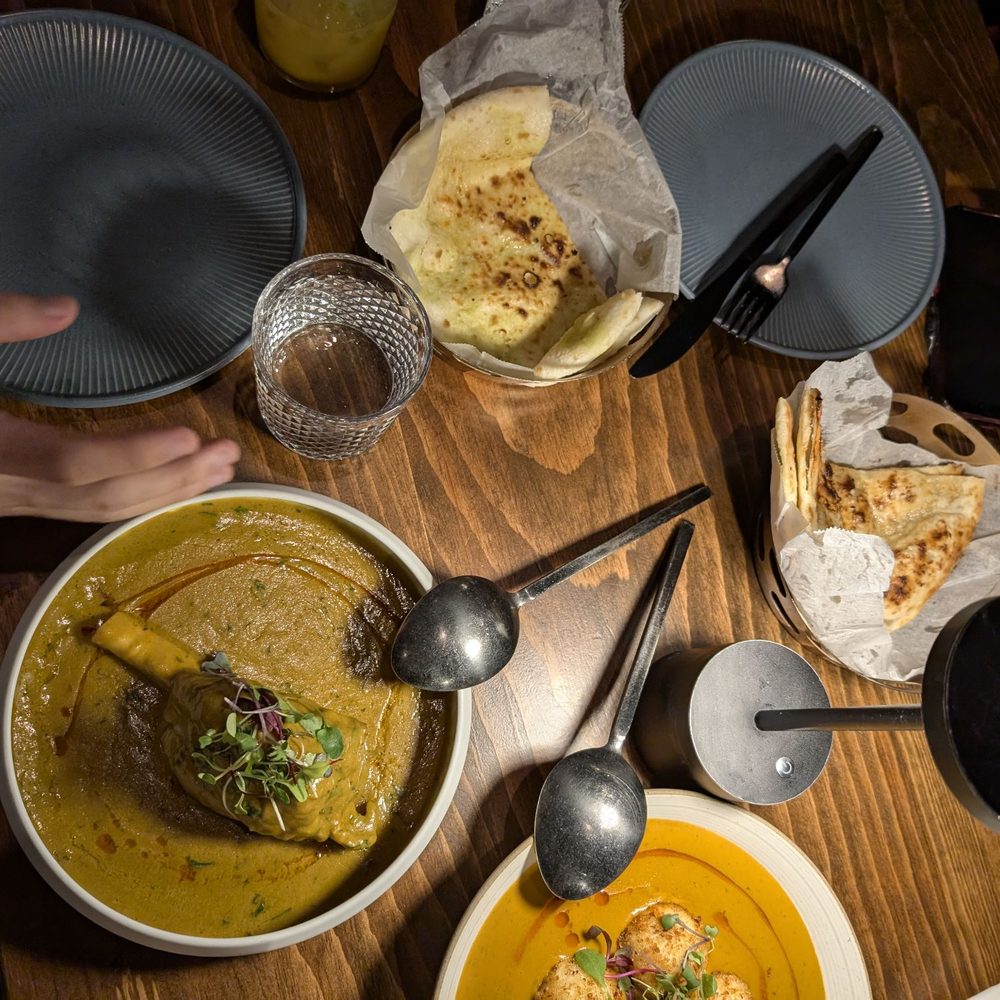The royal lamb shank  the cheese and garlic naan