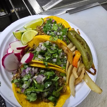 Tacos Los Reyes - Tacos - Food Trucks Near Me - Santa Cruz, California Tacos Los Reyes - Tacos - Food Trucks Near Me - Santa Cruz, California