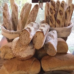 La Fermette Cafe - Home made french baguettes and sour dough