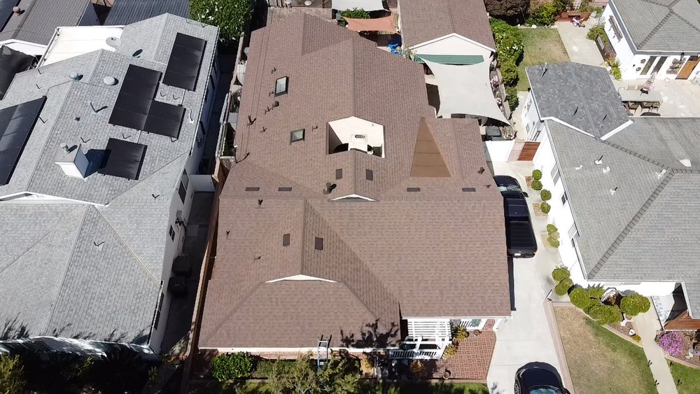 Slide of Major League Roofing