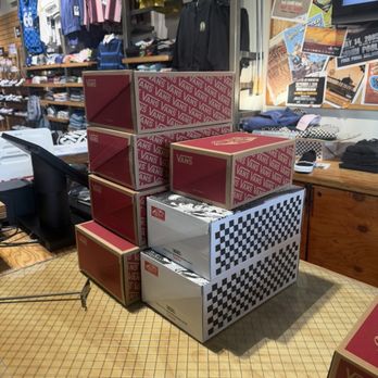 Vans - Shoes - Shoe Stores Near Me - Escondido, California