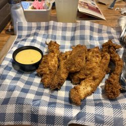 Cracker Barrel Old Country Store - Crispy Tender Dippers w/Honey Mustard
