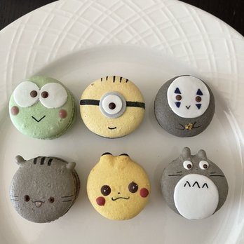 Crackle Creme - Macaroons - Desserts Near Me - Vancouver, British Columbia Crackle Creme - Macaroons - Desserts Near Me - Vancouver, British Columbia