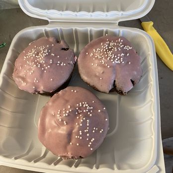 Diamond Head General Store - Black Sesame Mochi Muffins with Adzuki Frosting - Hawaiian Near Me - San Bruno, California