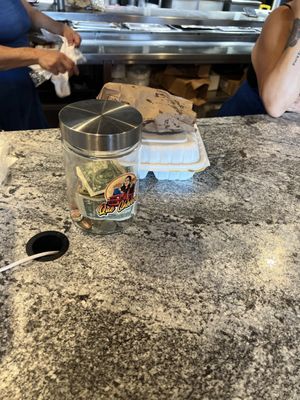 Que Chévere by null