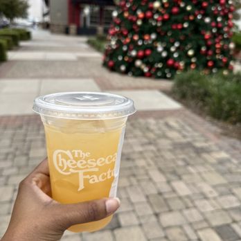 The Cheesecake Factory - Peach lemonade - American Near Me - Riverside, California The Cheesecake Factory - Peach lemonade - American Near Me - Riverside, California