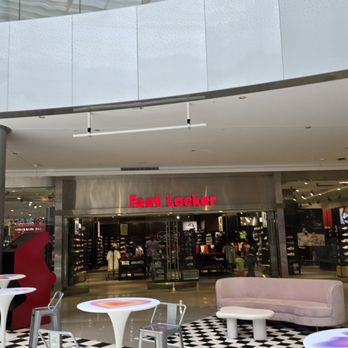 university blue raffle foot locker