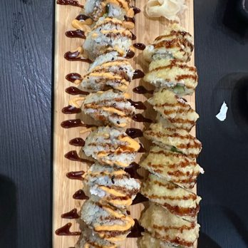 Sushi Love - Sushi Bars Near Me - Avondale, Arizona