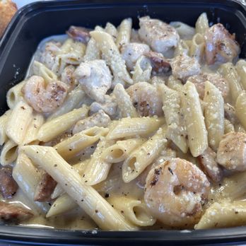 Creole Kitchen and Daiquiris - Creole Pasta could use a little more spice, but that's a personal preference. - Cajun/Creole Near Me - Houston, Texas