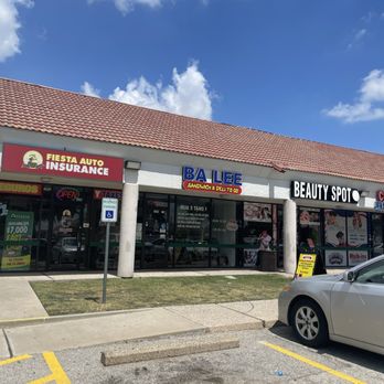 Banh Mi Ba Lee - Storefront - Vietnamese Near Me - Carrollton, Texas