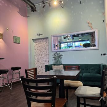 Zizzo's Coffeehouse  - Coffee & Tea Near Me - Capitola, California