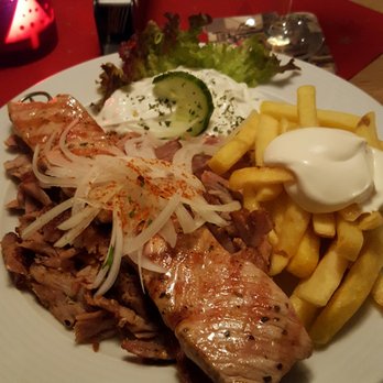 Dimis Taverne - Gyrosplatte - Steakhouses Near Me - Harsewinkel, NW