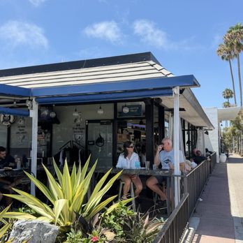 Seasurf Fish - Outside patio - Seafood Near Me - San Clemente, California Seasurf Fish - Outside patio - Seafood Near Me - San Clemente, California