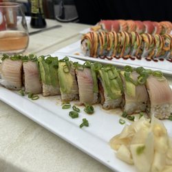 The Break - Yuzu roll