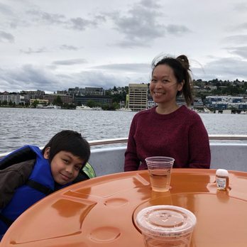 Seattle Donut Boat - Boating Near Me - Seattle, Washington