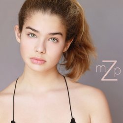 Zoe Mckenzie Photography