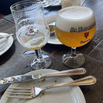 Brussels Bistro - Great Belgian beer 8.4 Tripel Karmeliet 8 St Bernardus Tripel - Belgian Near Me - San Clemente, California Brussels Bistro - Great Belgian beer 8.4 Tripel Karmeliet 8 St Bernardus Tripel - Belgian Near Me - San Clemente, California