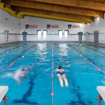 Colfes Leisure Centre - 25 Meter swimming pool in Lee, Lewisham. Serving Greenwich, Hither Green, Eltham, Kidbrooke - Recreation Centers Near Me - London, XGL