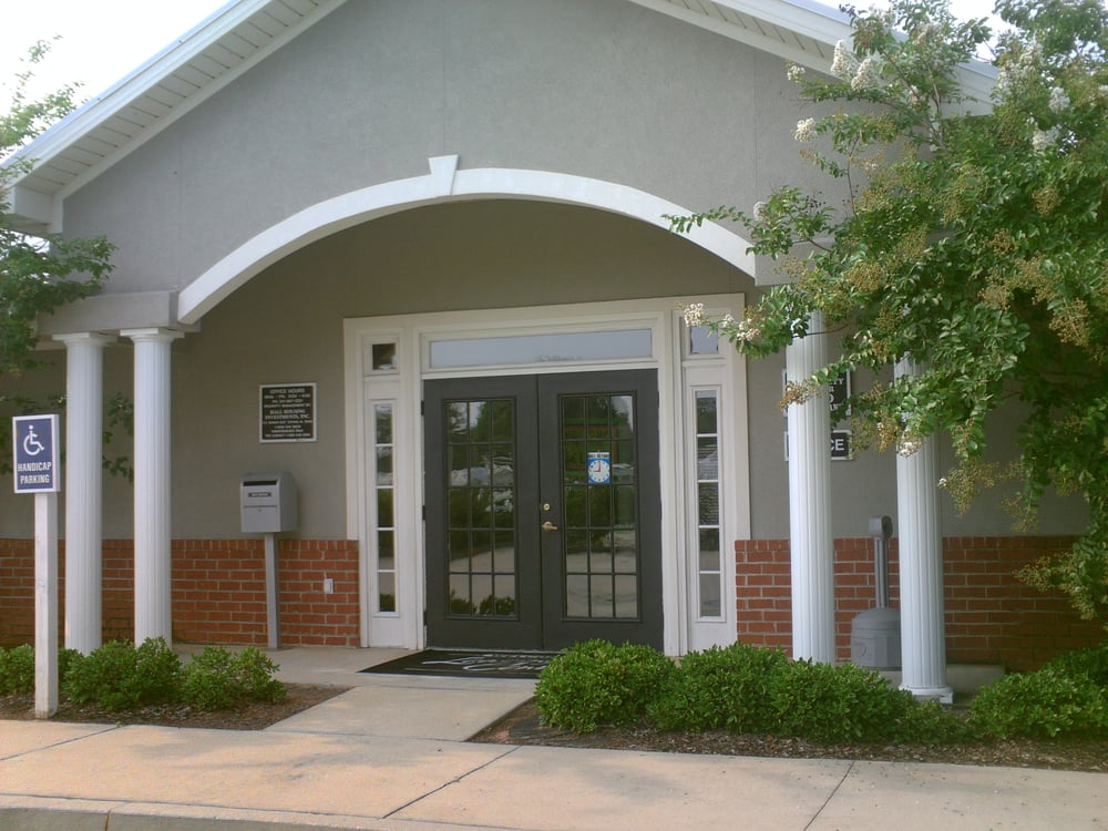 PEPPERTREE APARTMENTS I & II Updated August 2024 2500 Boddie Ln