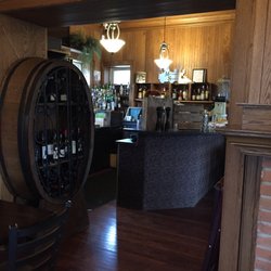 Mettawas Station Mediterranean Restaurant - Bar area, nice cozy atmosphere