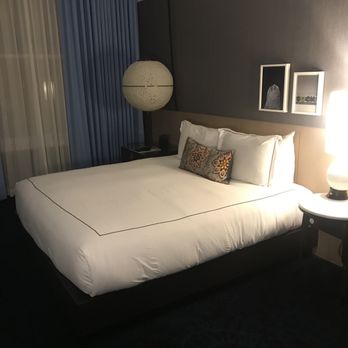 Kimpton Gray Hotel - King Studio - Venues & Event Spaces Near Me - Chicago, Illinois Kimpton Gray Hotel - King Studio - Venues & Event Spaces Near Me - Chicago, Illinois